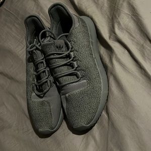 Adidas Women’s Sneakers!